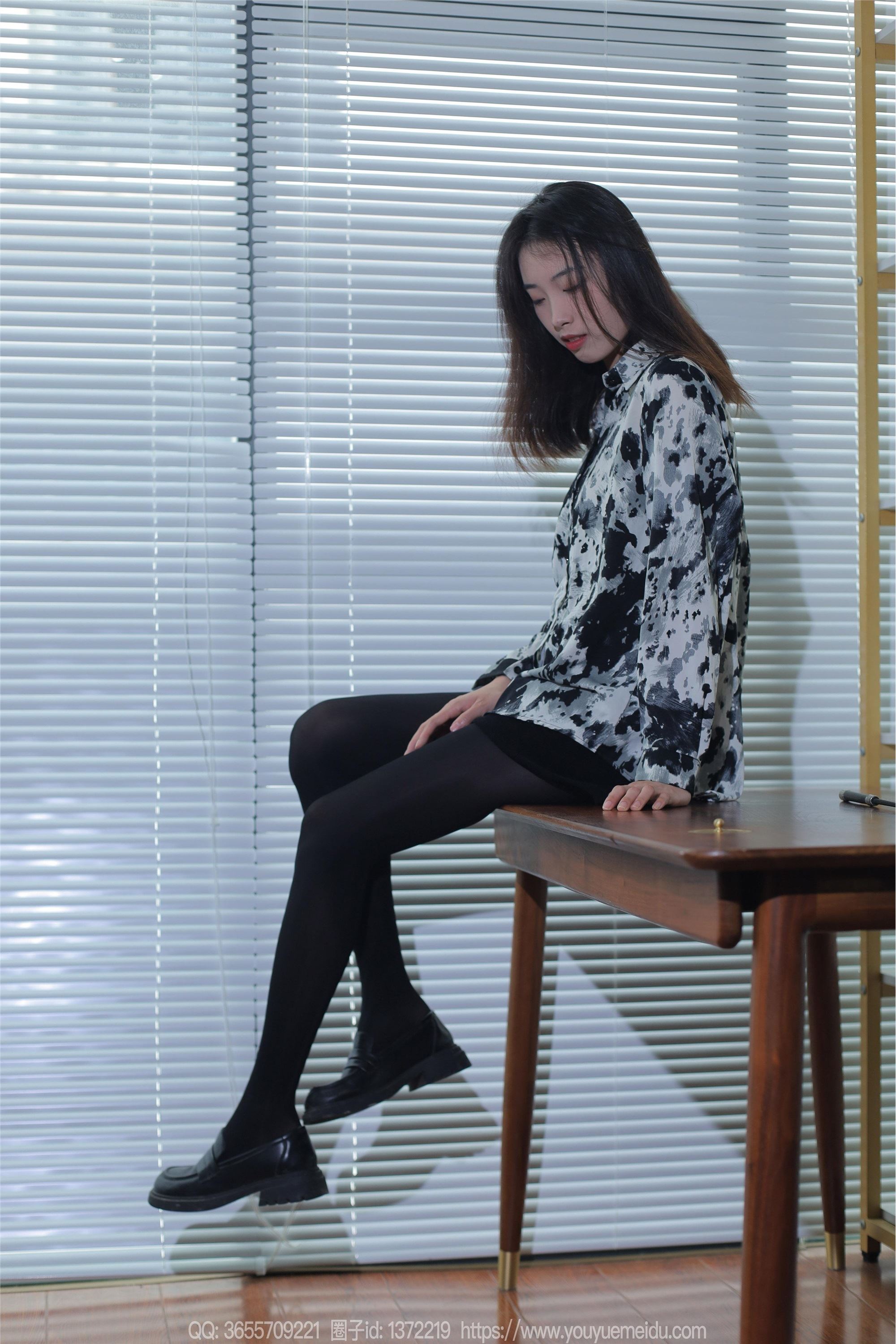 IESS异思趣向  2024.02.04 丝享家 1655 小九《黑色厚袜》